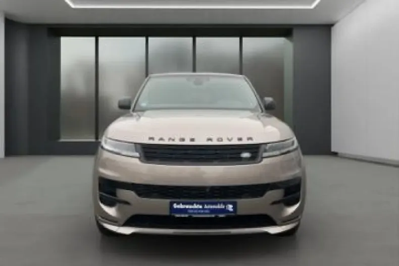 Land Rover Range Rover Sport din 2023 cu 66.130 km - oferta LAN195700 - foto 1