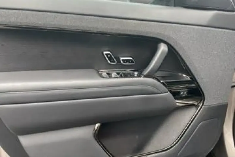 Land Rover Range Rover Sport din 2023 cu 66.130 km - oferta LAN195700 - foto 21