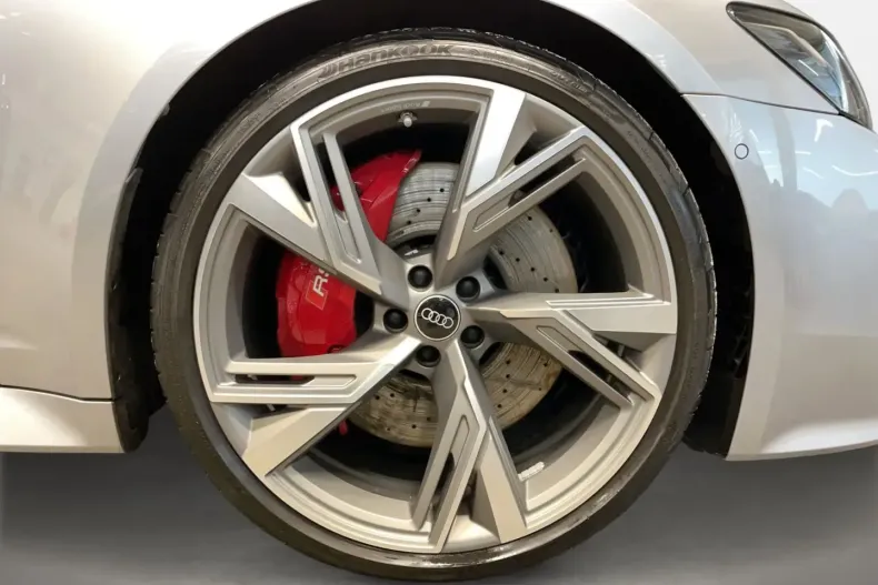 Audi RS6 din 2021 cu 43.600 km - oferta AUD195702 - foto 3