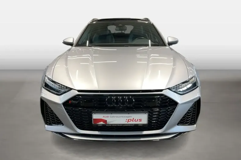 Audi RS6 din 2021 cu 43.600 km - oferta AUD195702 - foto 4