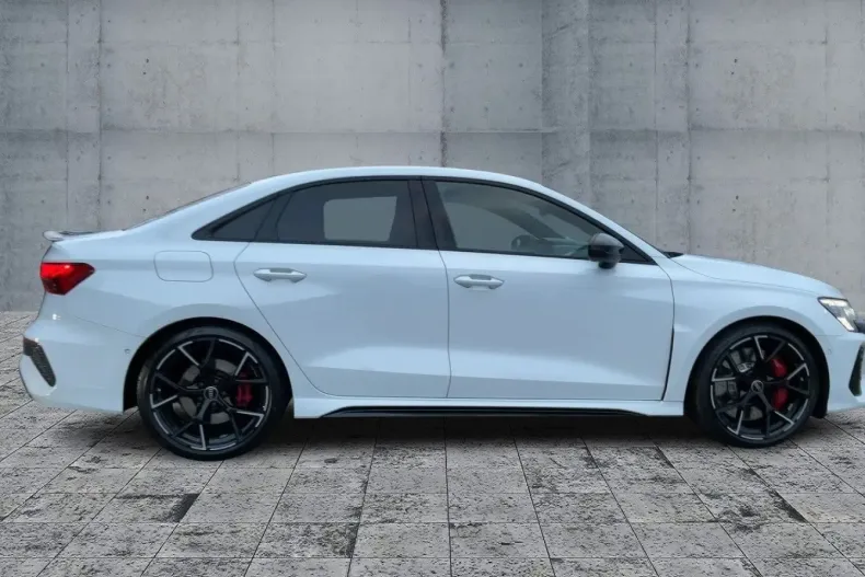 Audi RS3 din 2023 cu 75.338 km - oferta AUD195708 - foto 6