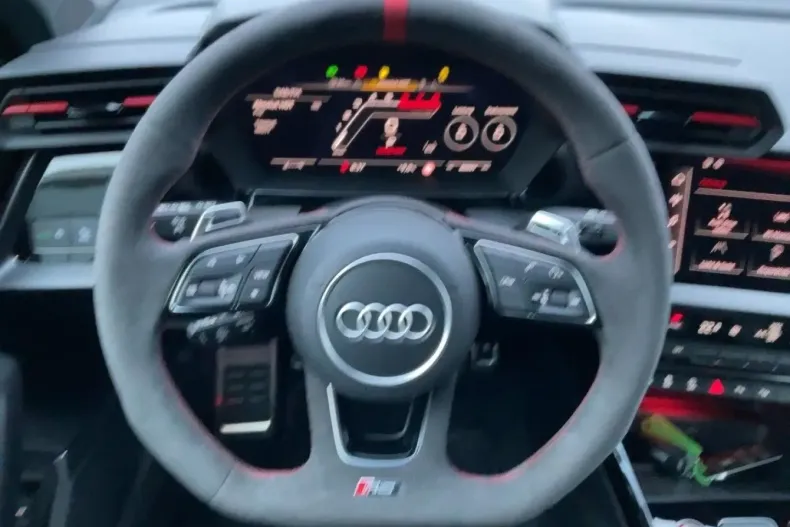 Audi RS3 din 2023 cu 75.338 km - oferta AUD195708 - foto 9