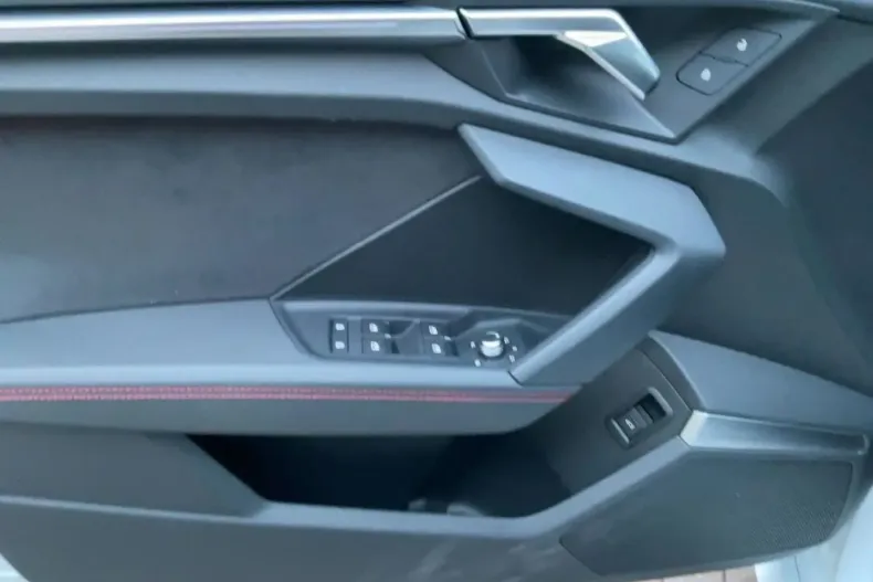 Audi RS3 din 2023 cu 75.338 km - oferta AUD195708 - foto 15