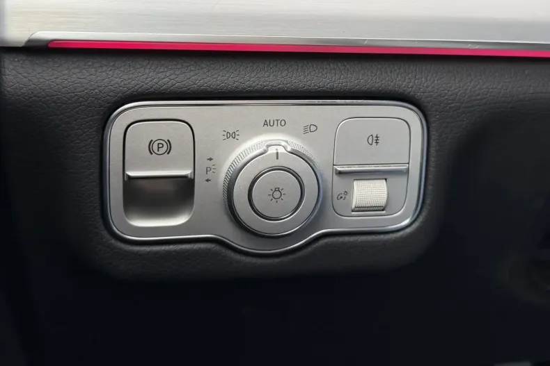 Mercedes-Benz GLE 350 (Clasa GLE) din 2022 cu 73.512 km - oferta MER195710 - foto 28