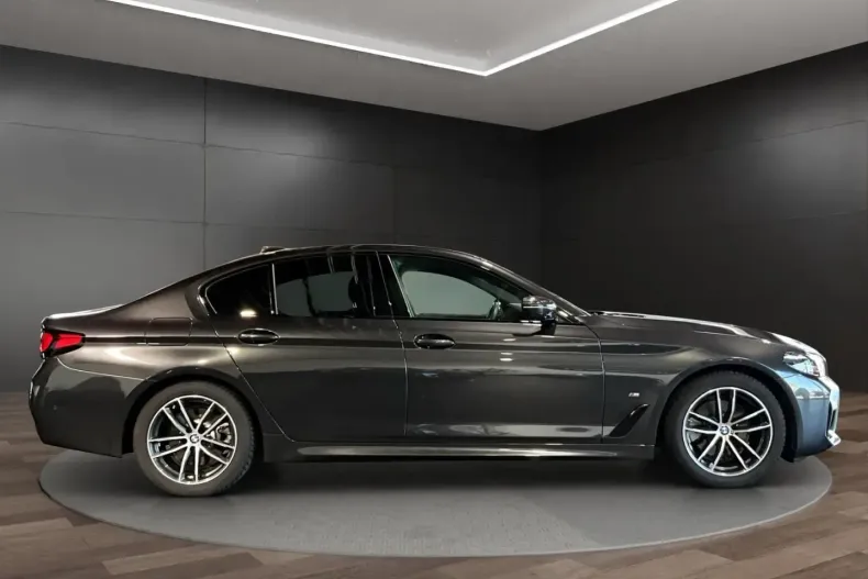 BMW 520 (Seria 5) din 2023 cu 38.399 km - oferta BMW195716 - foto 2