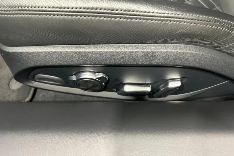 Audi R8 din 2022 cu 8.424 km - oferta AUD195722 - foto 5