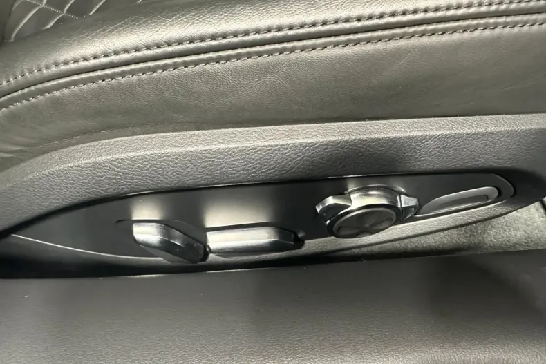 Audi R8 din 2022 cu 8.424 km - oferta AUD195722 - foto 11