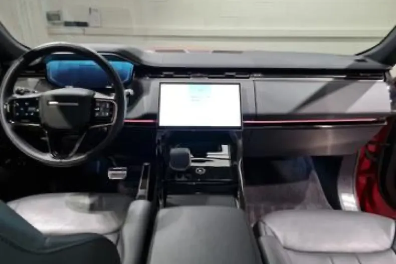 Land Rover Range Rover Sport din 2024 cu 25.679 km - oferta LAN195727 - foto 9