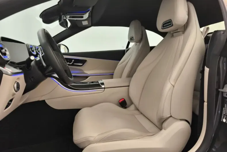 Mercedes-Benz CLE 200 (Clasa CLE) din 2024 cu 22.505 km - oferta MER195730 - foto 17