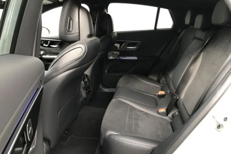 Mercedes-Benz GLC 450 (Clasa GLC) din 2024 cu 45.566 km - oferta MER195732 - foto 7