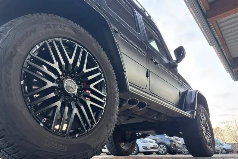 Mercedes-Benz G 63 AMG (Clasa G) din 2023 cu 29.898 km - oferta MER195738 - foto 5