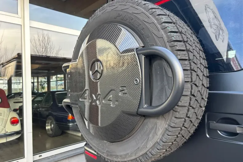 Mercedes-Benz G 63 AMG (Clasa G) din 2023 cu 29.898 km - oferta MER195738 - foto 9