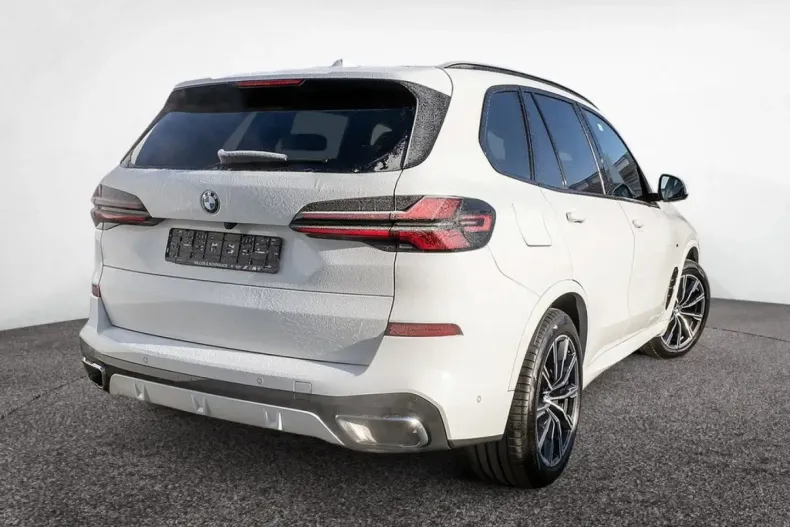 BMW X5 (Seria X) din 2023 cu 52.991 km - oferta BMW195739 - foto 2