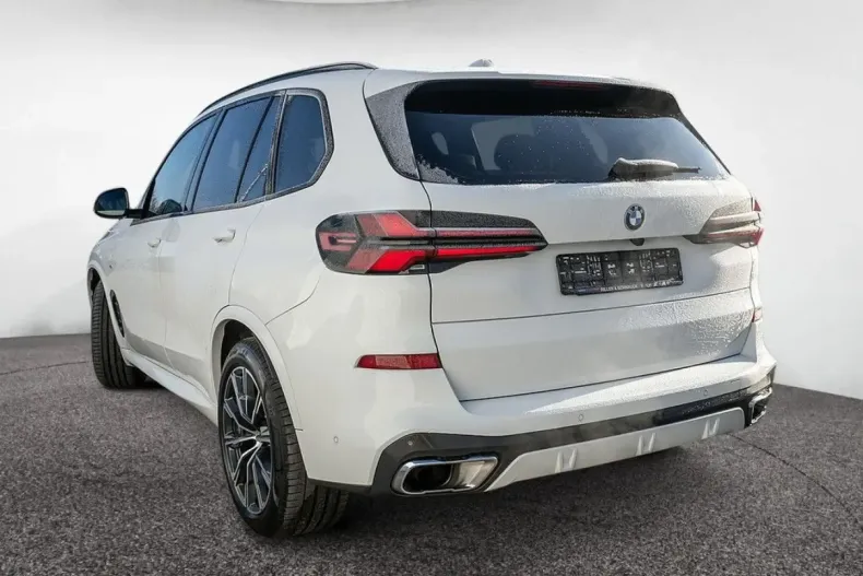 BMW X5 (Seria X) din 2023 cu 52.991 km - oferta BMW195739 - foto 3