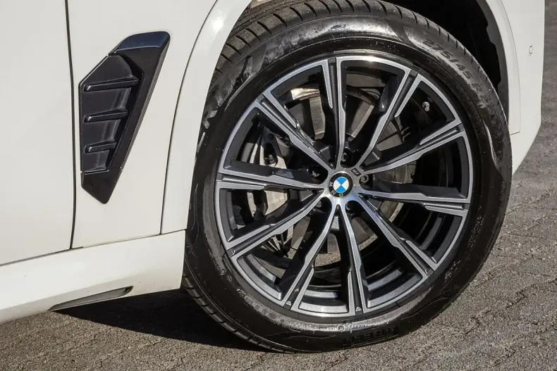 BMW X5 (Seria X) din 2023 cu 52.991 km - oferta BMW195739 - foto 4