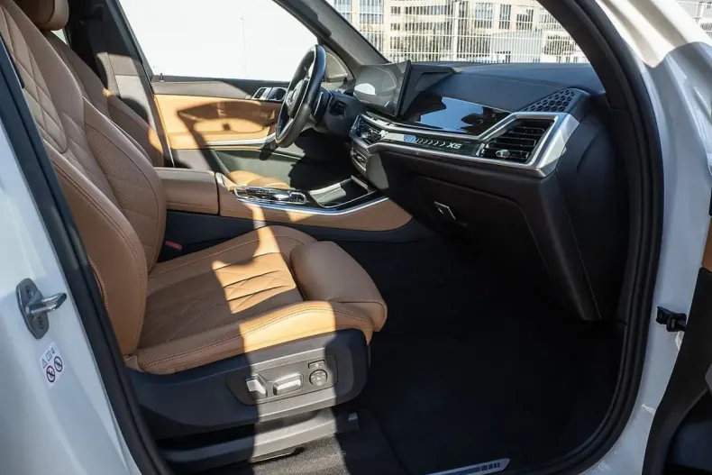 BMW X5 (Seria X) din 2023 cu 52.991 km - oferta BMW195739 - foto 5