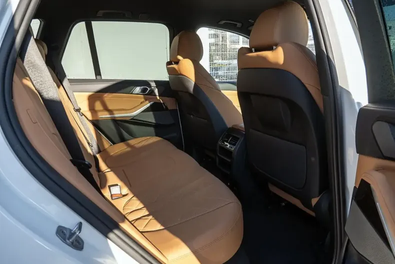 BMW X5 (Seria X) din 2023 cu 52.991 km - oferta BMW195739 - foto 6