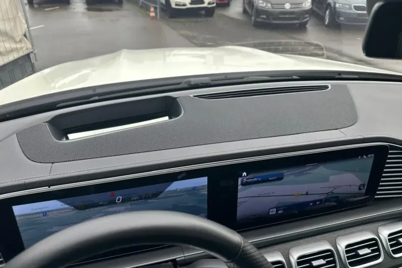 Mercedes-Benz GLS 450 (Clasa GLS) din 2024 cu 53.472 km - oferta MER195740 - foto 13