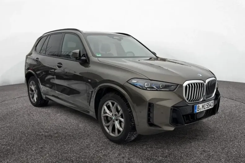 BMW X5 (Seria X) din 2023 cu 77.000 km - oferta BMW195748 - foto 1