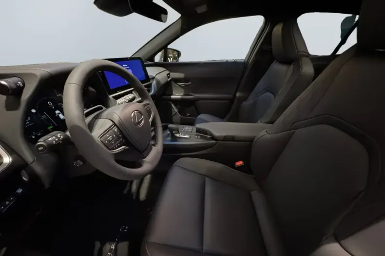 Lexus UX din 2026 cu 10 km - oferta LEX195749 - foto 2