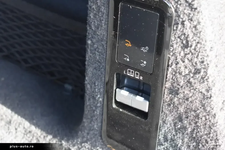 Land Rover Range Rover Sport din 2023 cu 32.550 km - oferta LAN195750 - foto 11