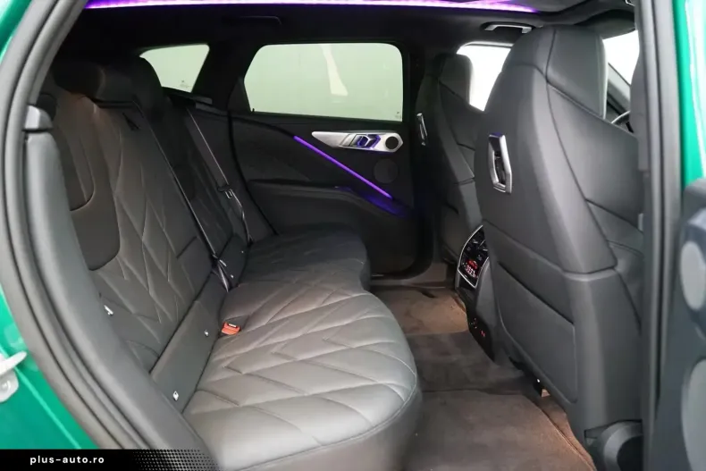 BMW XM (Seria X) din 2024 cu 30.600 km - oferta BMW195751 - foto 17