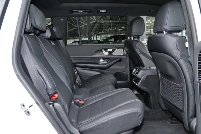 Mercedes-Benz GLS 450 (Clasa GLS) din 2025 cu 6.700 km - oferta MER195753 - foto 11