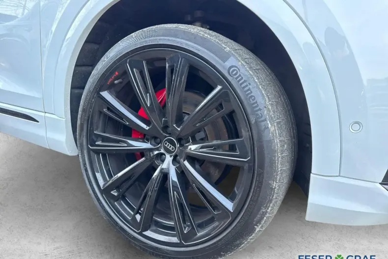 Audi Q8 din 2022 cu 69.200 km - oferta AUD195755 - foto 3