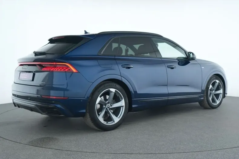 Audi Q8 din 2022 cu 39.316 km - oferta AUD195756 - foto 5