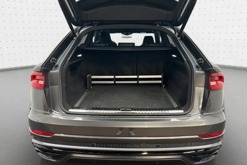 Audi Q8 din 2022 cu 79.222 km - oferta AUD195757 - foto 11