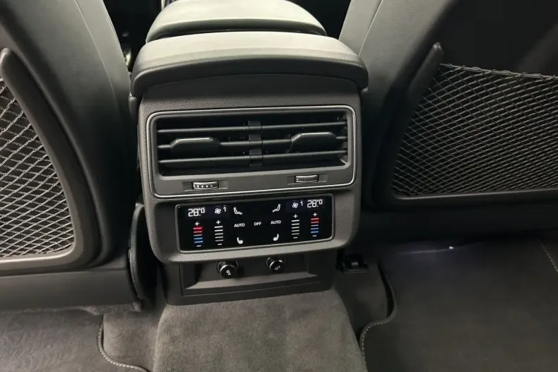 Audi Q8 din 2022 cu 79.222 km - oferta AUD195757 - foto 15