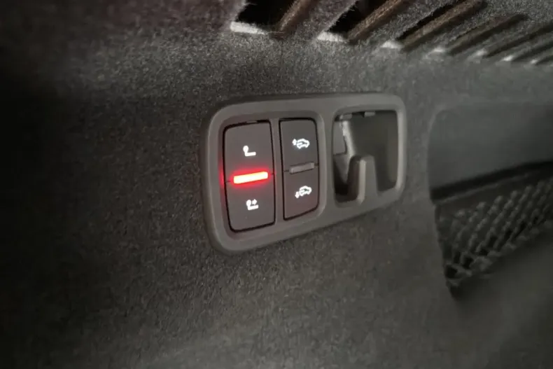 Audi Q8 din 2023 cu 58.900 km - oferta AUD195758 - foto 22