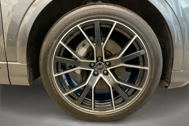 Audi Q8 din 2023 cu 29.650 km - oferta AUD195759 - foto 3