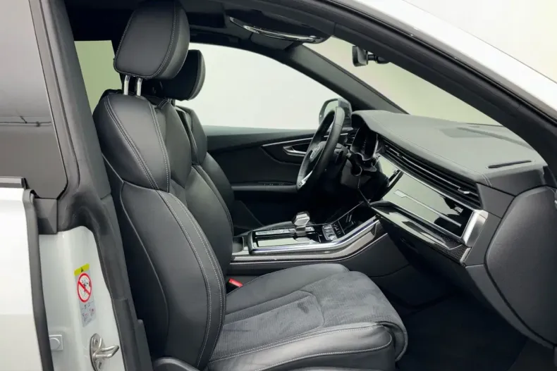 Audi Q8 din 2023 cu 46.485 km - oferta AUD195761 - foto 10