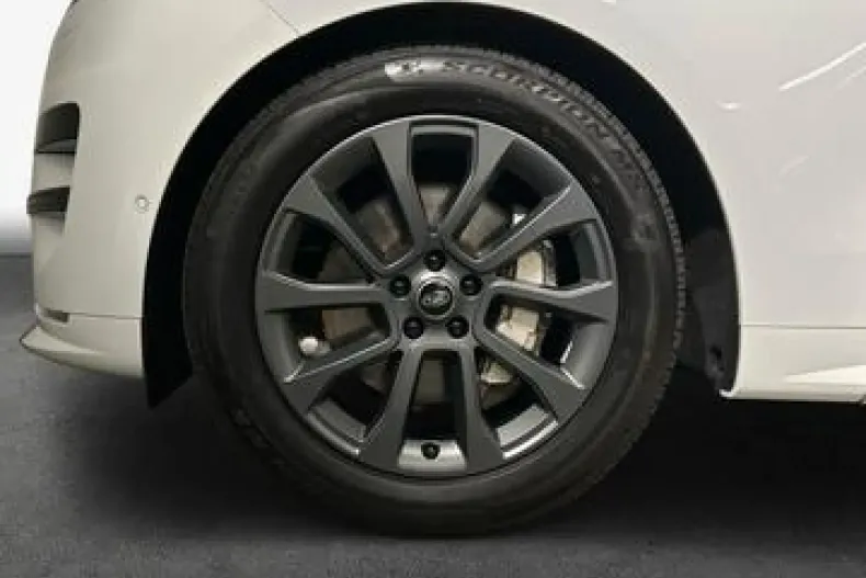 Land Rover Range Rover Sport din 2024 cu 17.947 km - oferta LAN195764 - foto 6