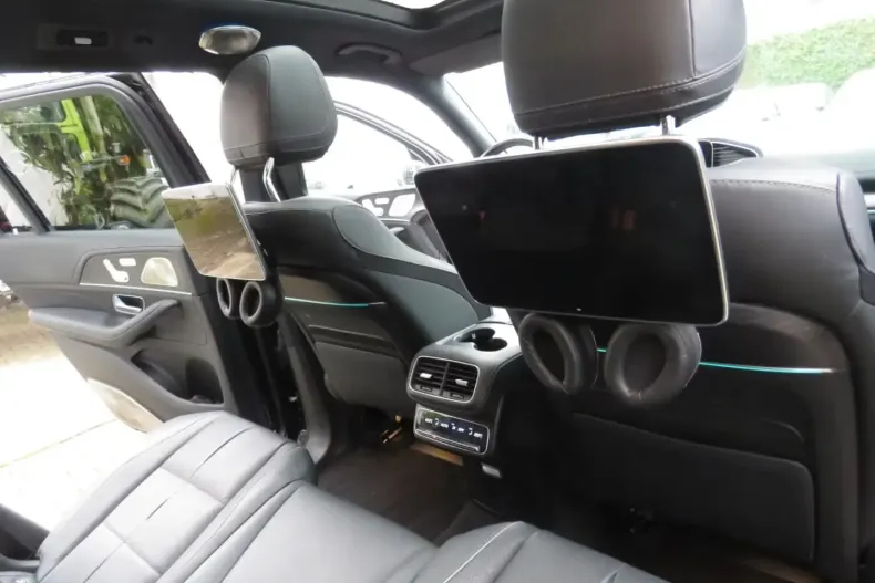 Mercedes-Benz GLS 580 (Clasa GLS) din 2023 cu 40.500 km - oferta MER195766 - foto 19