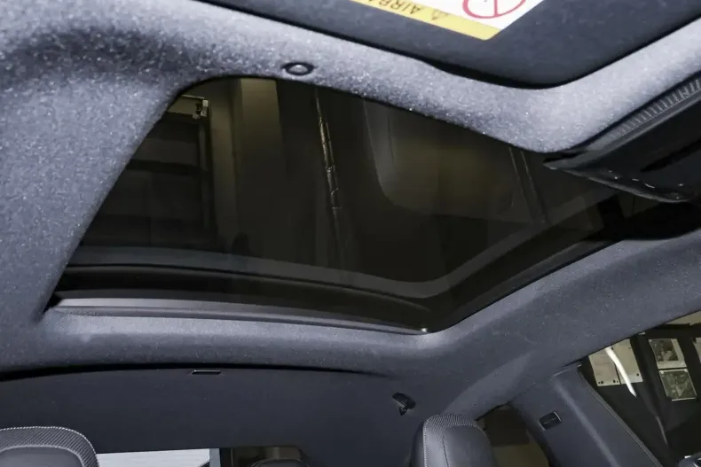 Mercedes-Benz CLE 53 AMG (Clasa CLE) din 2025 cu 9.900 km - oferta MER195767 - foto 11