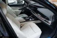 BMW 740 (Seria 7) din 2025 cu 21.600 km - oferta BMW195768 - foto 13