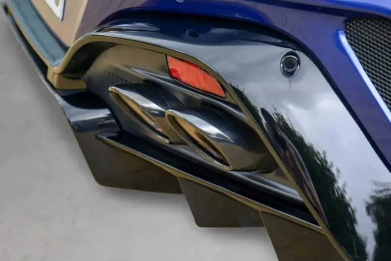 Aston Martin V8 Vantage din 2024 cu 10.499 km - oferta AST195770 - foto 7