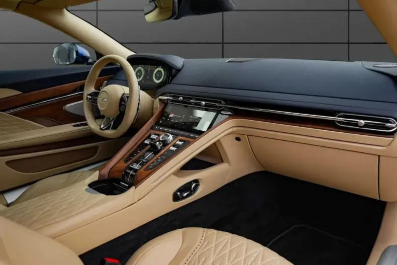 Aston Martin DB12 din 2024 cu 10.990 km - oferta AST195771 - foto 14