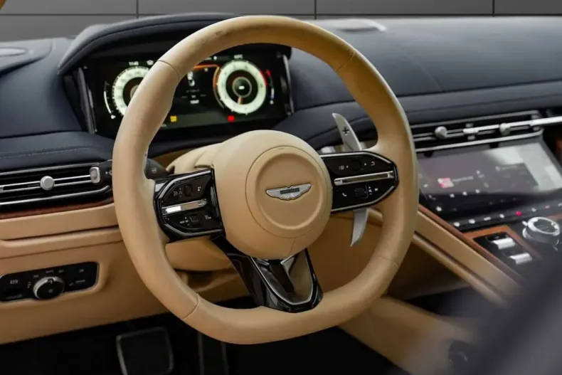 Aston Martin DB12 din 2024 cu 10.990 km - oferta AST195771 - foto 15