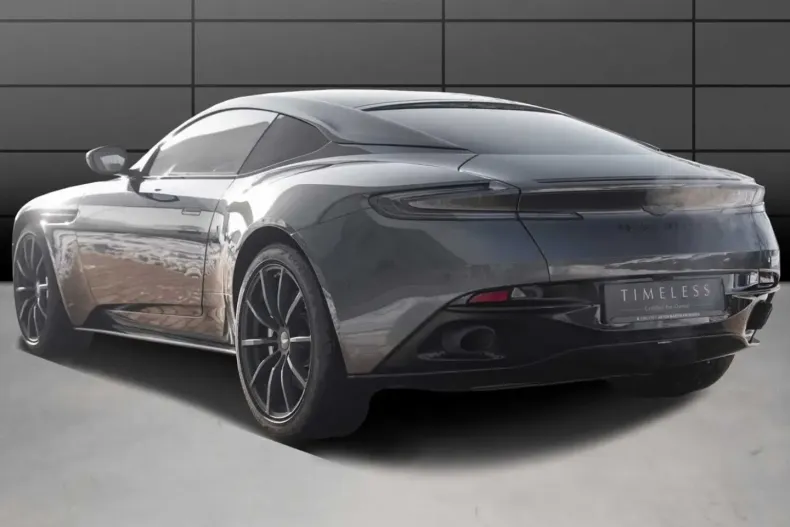 Aston Martin DB11 din 2022 cu 18.641 km - oferta AST195772 - foto 3
