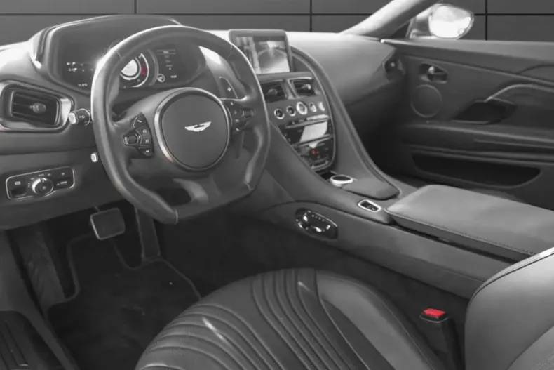 Aston Martin DB11 din 2022 cu 18.641 km - oferta AST195772 - foto 21