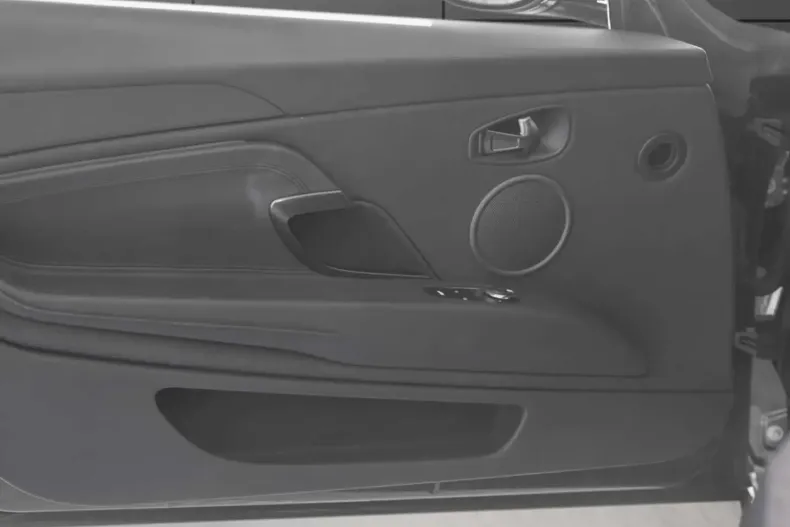 Aston Martin DB11 din 2022 cu 18.641 km - oferta AST195772 - foto 29