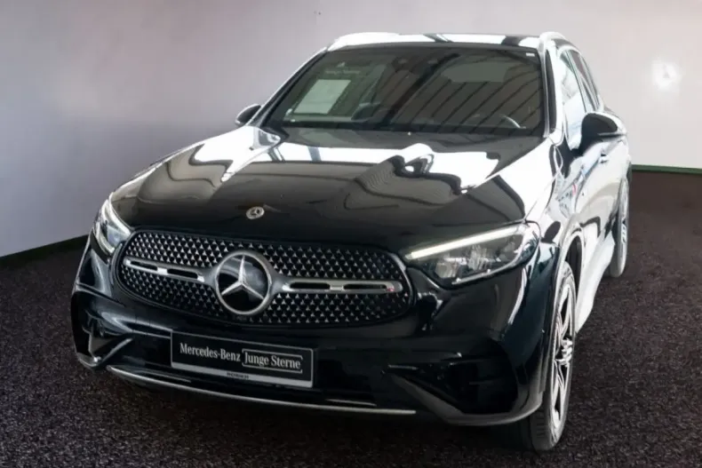 Mercedes-Benz GLC 300 (Clasa GLC) din 2025 cu 18.867 km - oferta MER195773 - foto 1