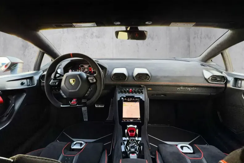 Lamborghini Huracán din 2023 cu 19.640 km - oferta LAM195777 - foto 9
