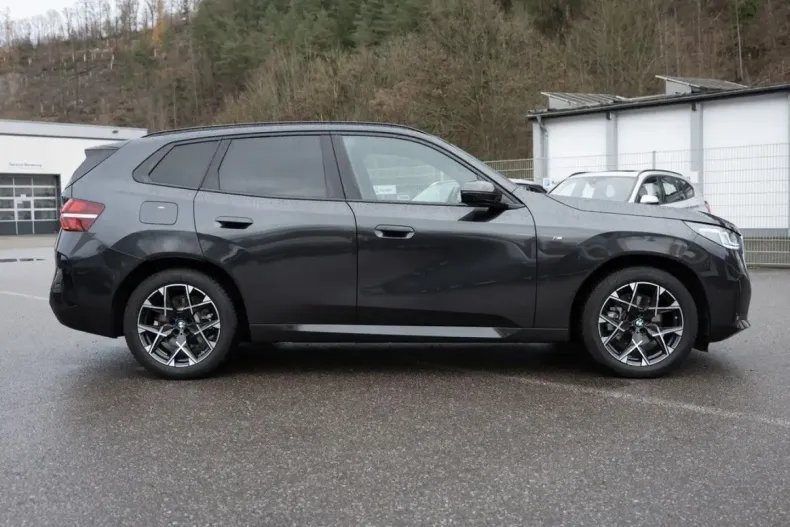 BMW X3 (Seria X) din 2025 cu 23.858 km - oferta BMW195780 - foto 3