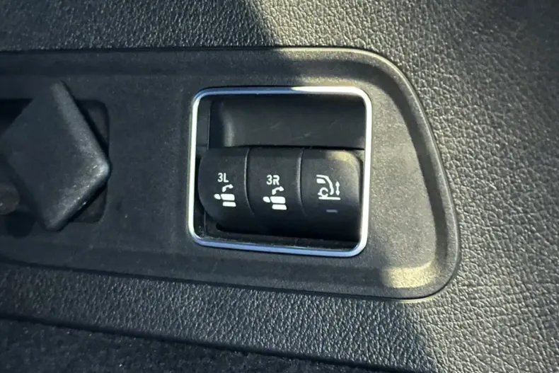 Mercedes-Benz GLS 450 (Clasa GLS) din 2023 cu 42.381 km - oferta MER195781 - foto 20