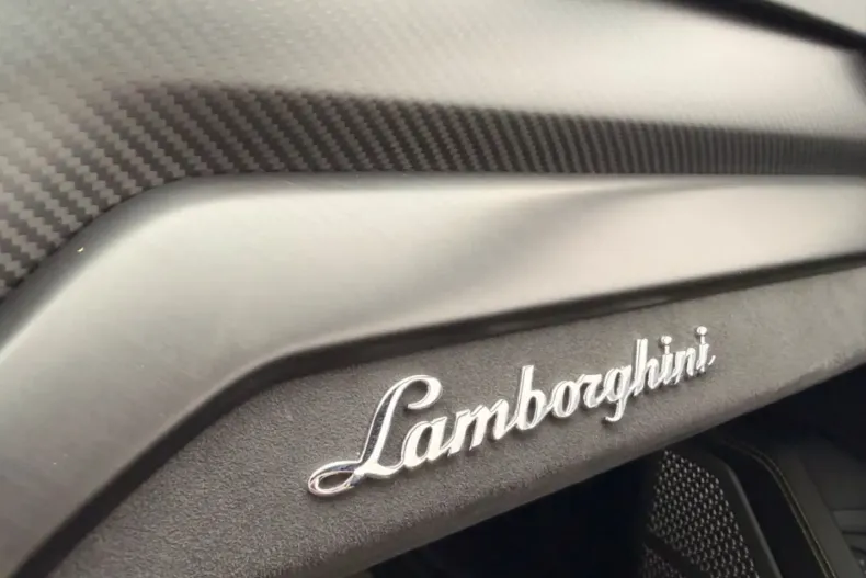 Lamborghini Urus din 2022 cu 44.800 km - oferta LAM195784 - foto 49