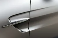 Aston Martin V8 Vantage din 2024 cu 10.000 km - oferta AST195787 - foto 15